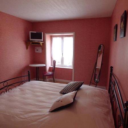 Hotel Auberge Des Petits Saint-Igny-de-Vers Zewnętrze zdjęcie